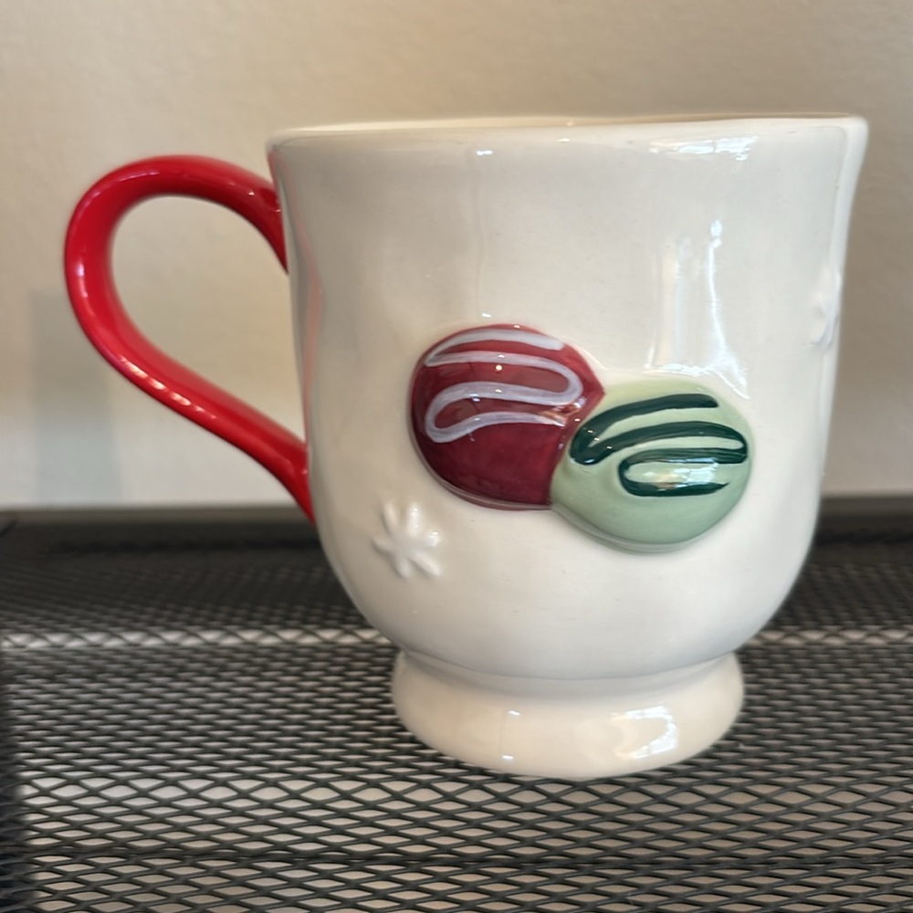 ANTHROPOLOGIE Holifaye Stoneware Mug
NEW